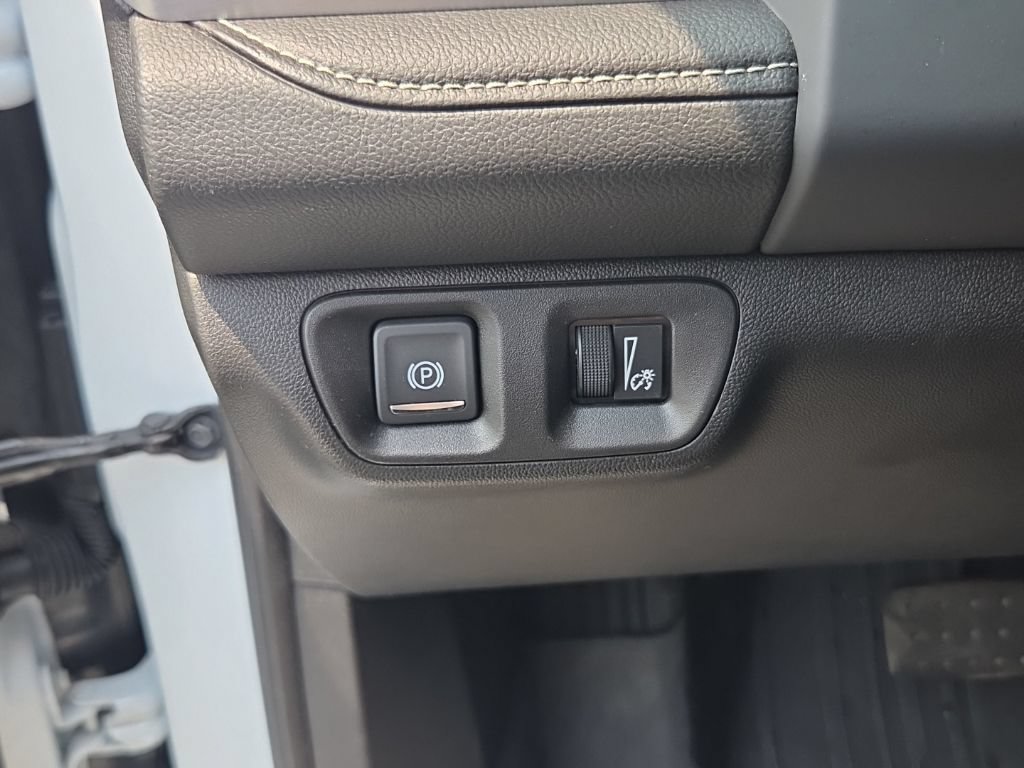 Used 2023 GMC Acadia SLT w/ Preferred Package AWD/4WD image 31