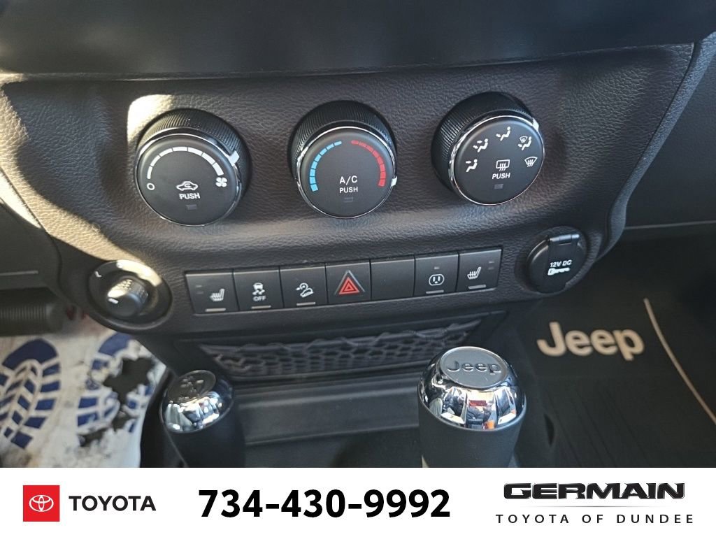 Used 2018 Jeep Wrangler Unlimited Altitude image 29