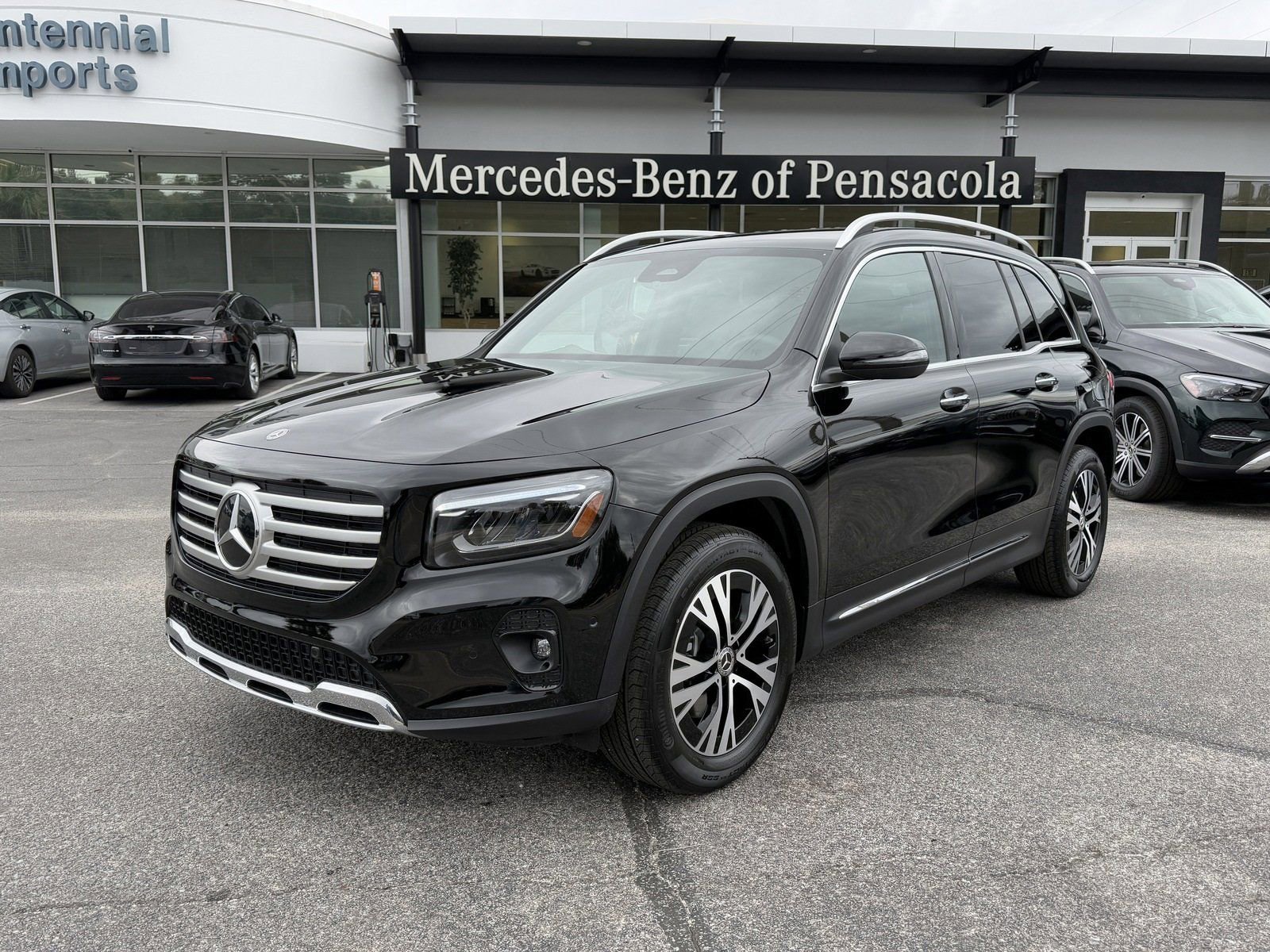 Certified 2025 Mercedes-Benz GLB 250 image 1