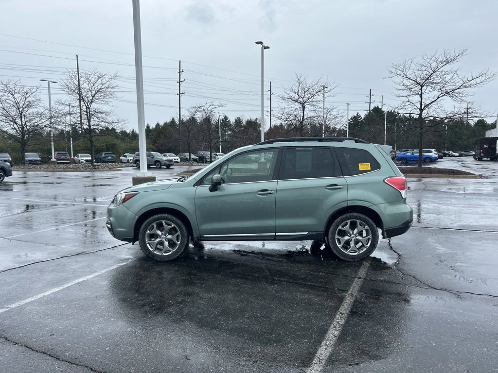 Used 2018 Subaru Forester 2.5i Touring image 2