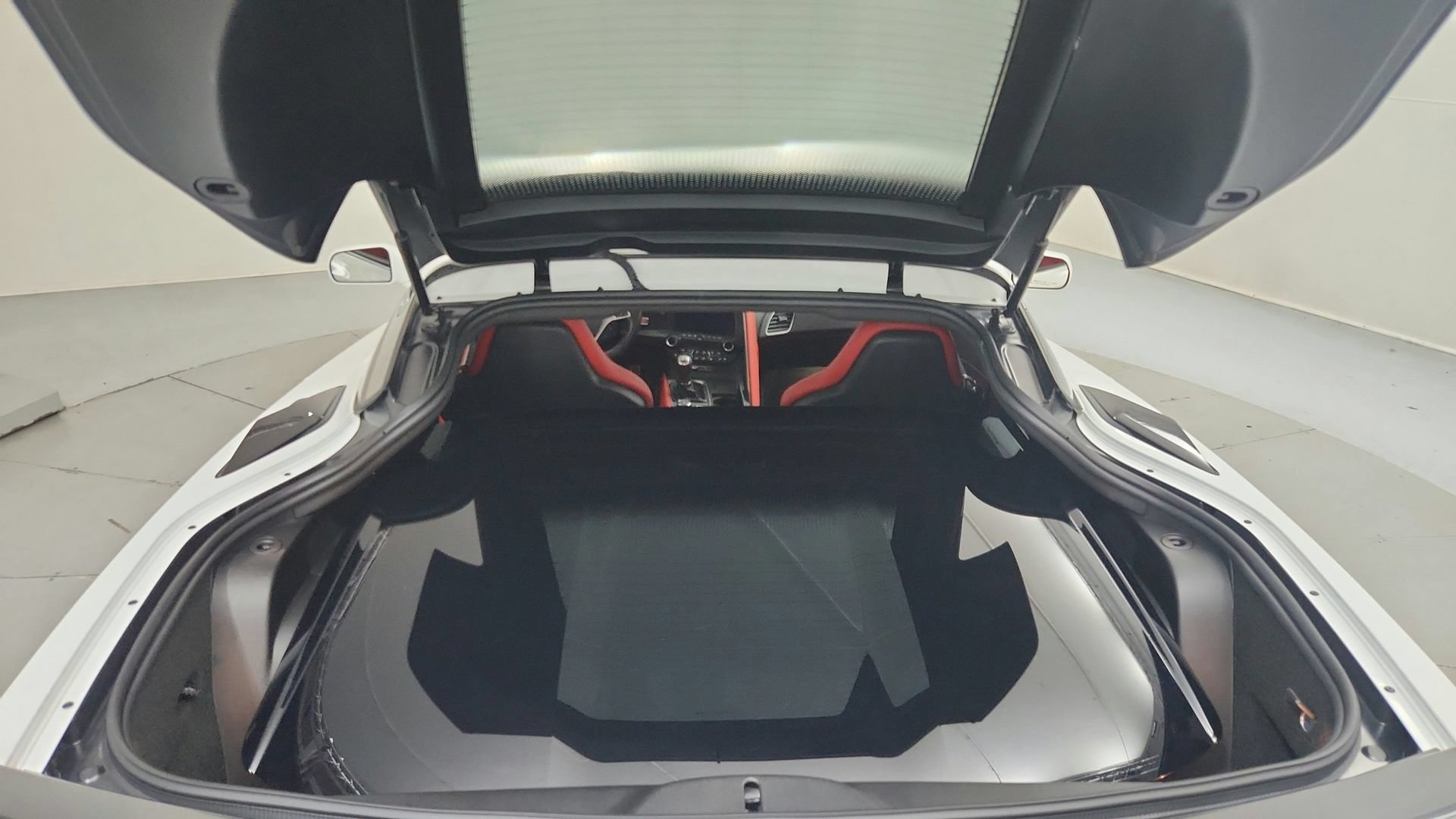 Used 2016 Chevrolet Corvette Z06 w/ 2LZ Preferred Equipment Group RWD image 22