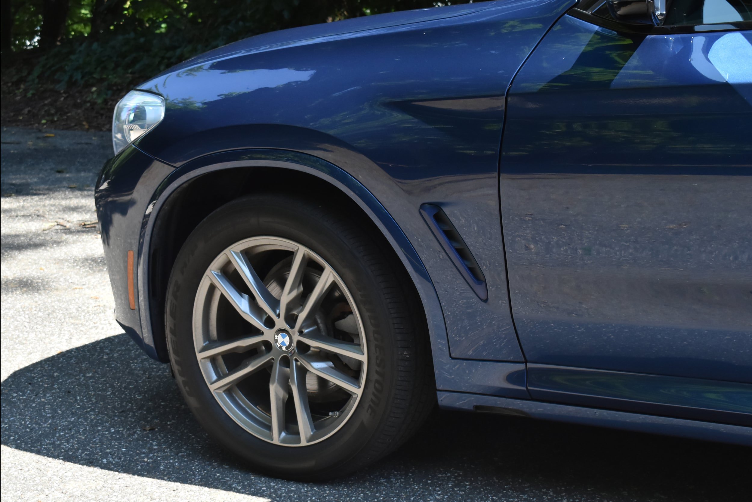 Used 2019 BMW X4 xDrive30i w/ M Sport Package 2 AWD/4WD image 13