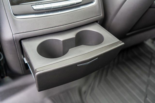 Used 2024 Cadillac Escalade Premium Luxury w/ Performance Package image 29