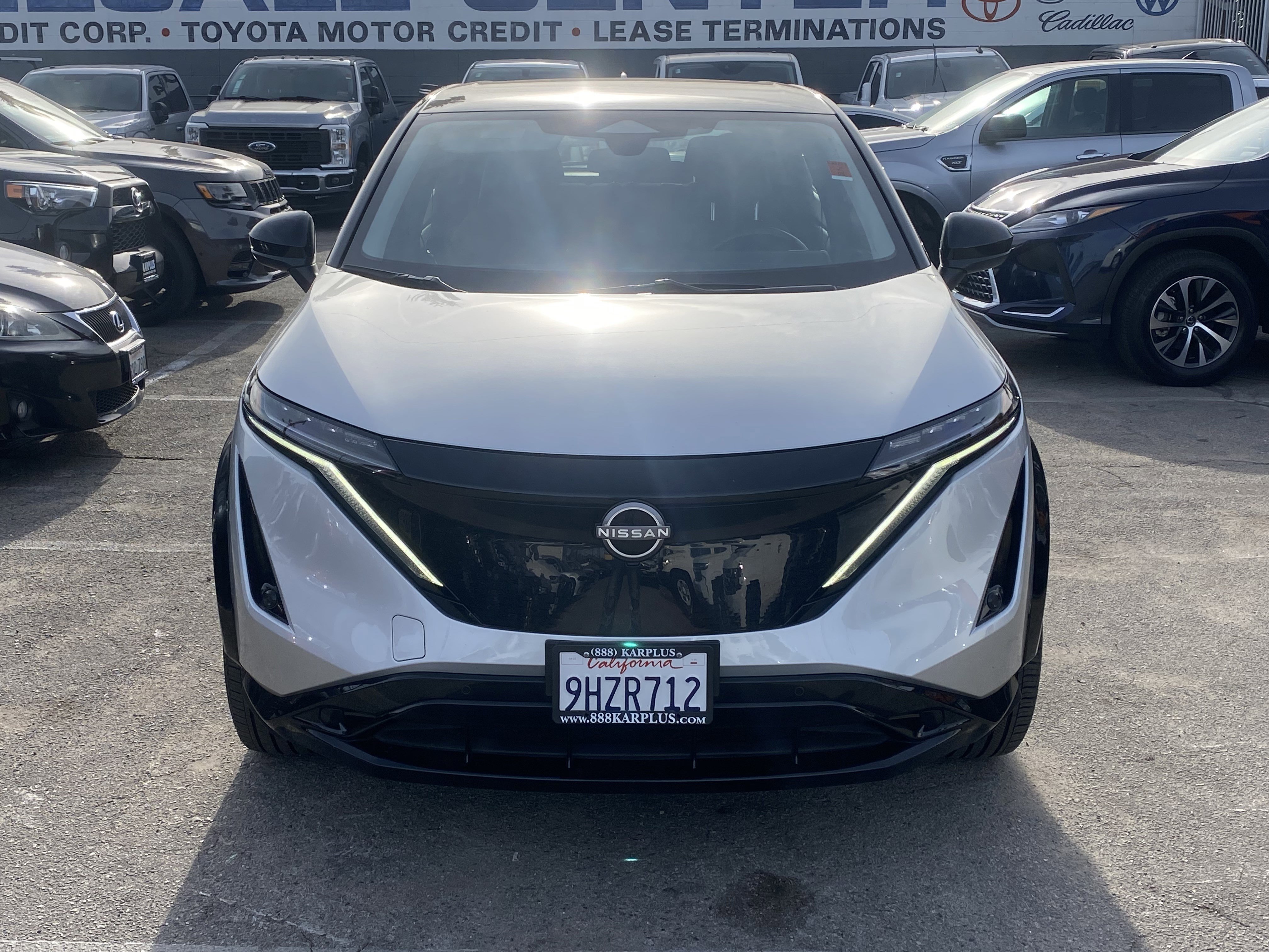 Used 2023 Nissan Ariya FWD image 3