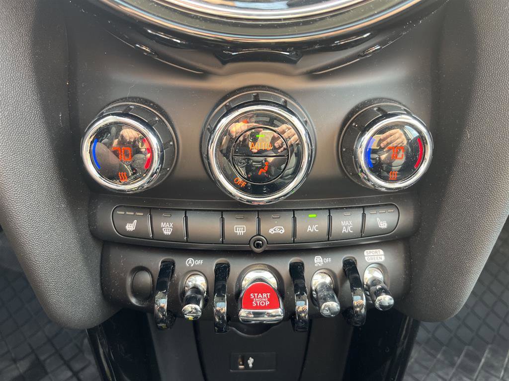 Used 2024 MINI Cooper S image 17