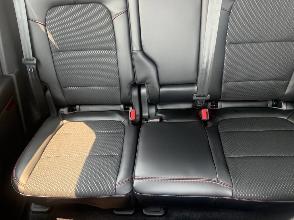 New 2026 Ford Escape ST-Line Select AWD/4WD image 31