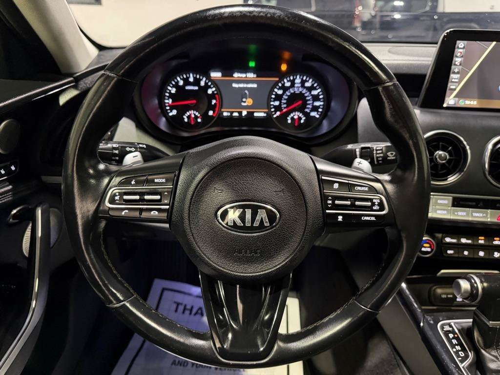 Used 2018 Kia Stinger Premium RWD image 23