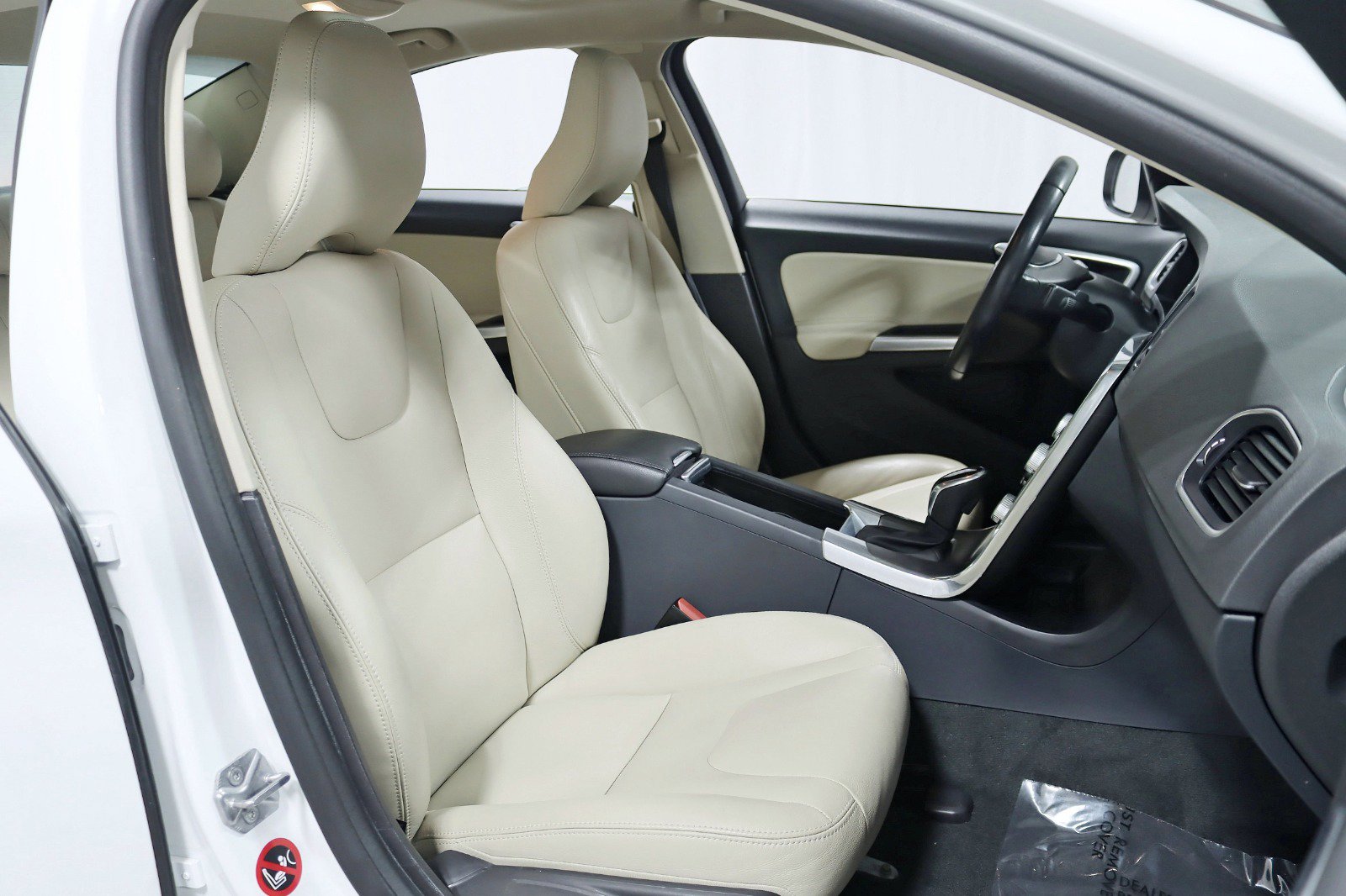 Used 2016 Volvo S60 T5 Premier FWD image 26