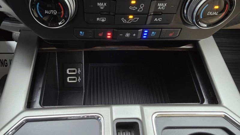 Used 2020 Ford F150 Lariat w/ Equipment Group 502A Luxury image 26