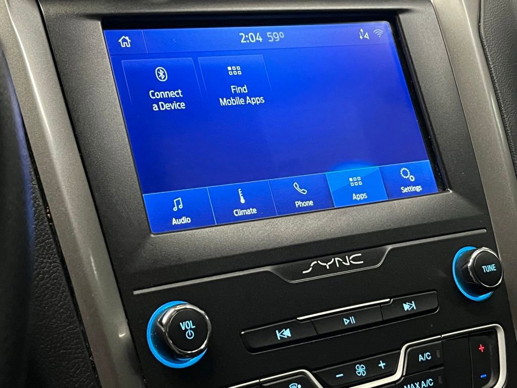 Used 2020 Ford Fusion SE FWD image 26