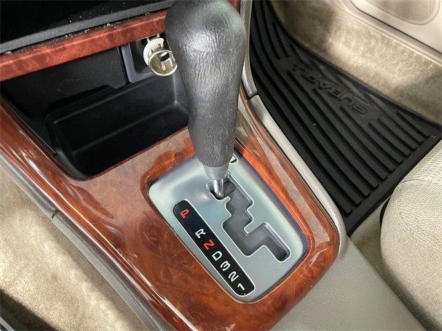 Used 2004 Subaru Outback Wagon image 8