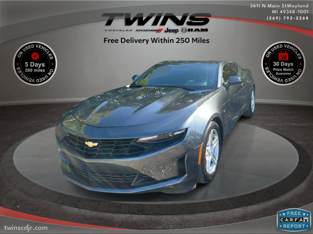 Used 2021 Chevrolet Camaro LT image 9