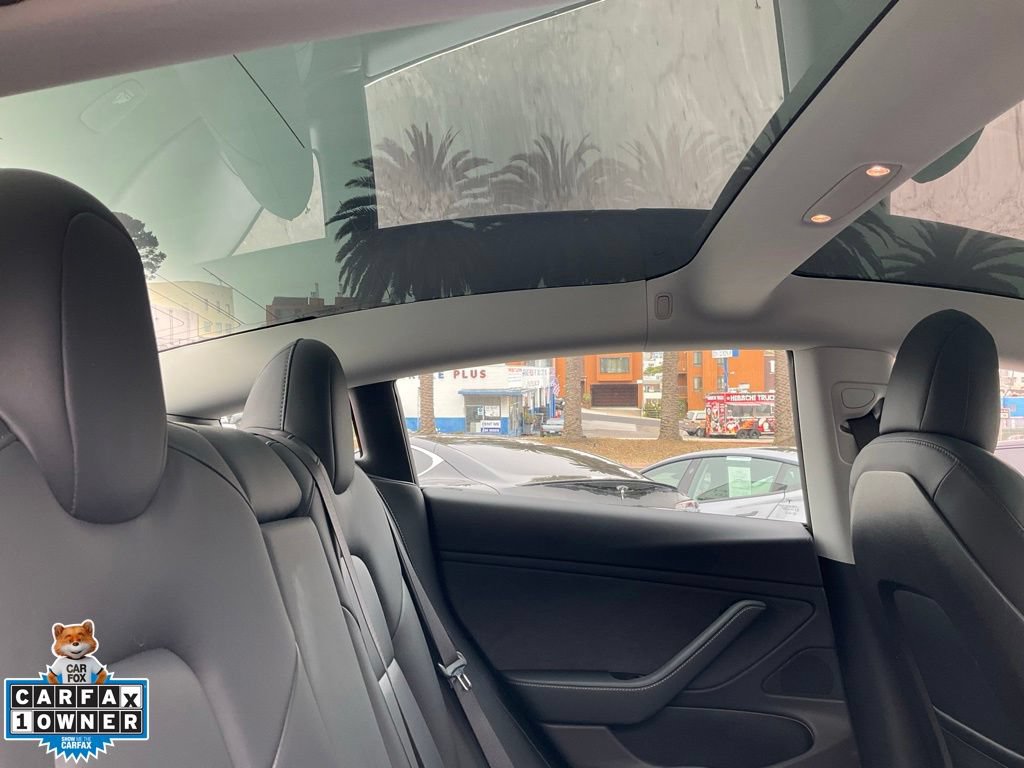 Used 2018 Tesla Model 3 Long Range RWD image 61