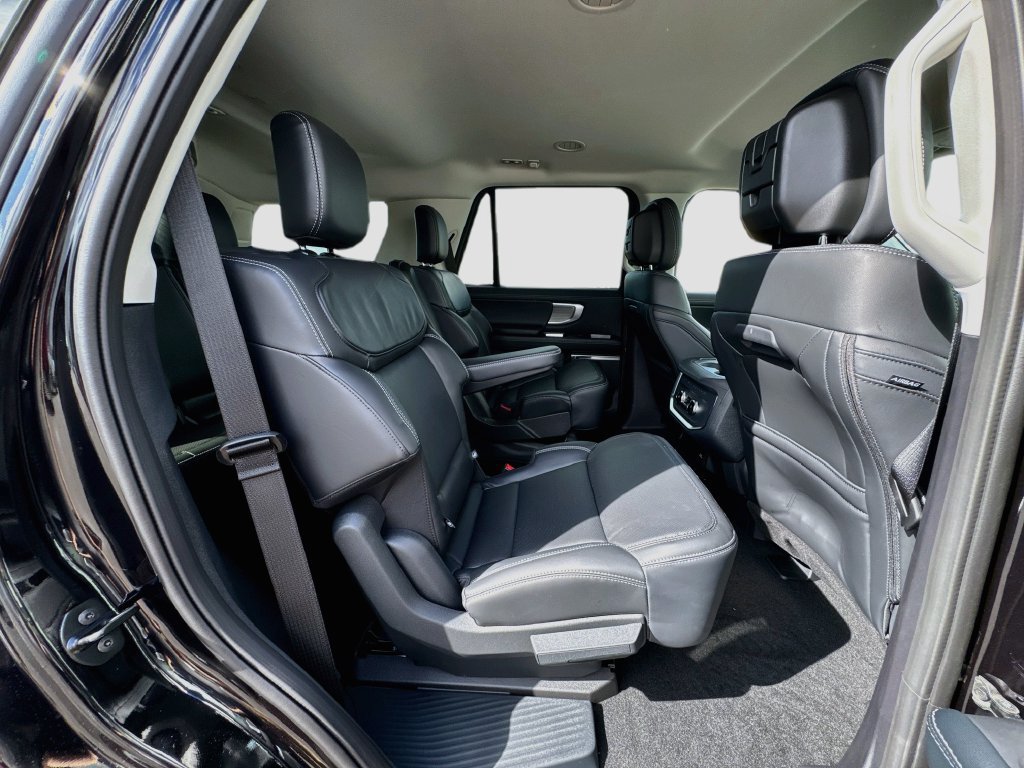 New 2027 Ford Expedition Platinum RWD image 29