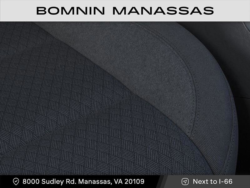 New 2025 Chevrolet Silverado 1500 LT image 21