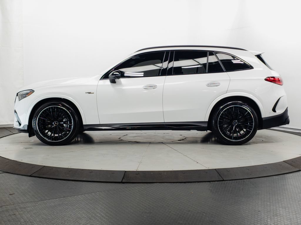 Used 2024 Mercedes-Benz GLC 43 AMG 4MATIC image 4