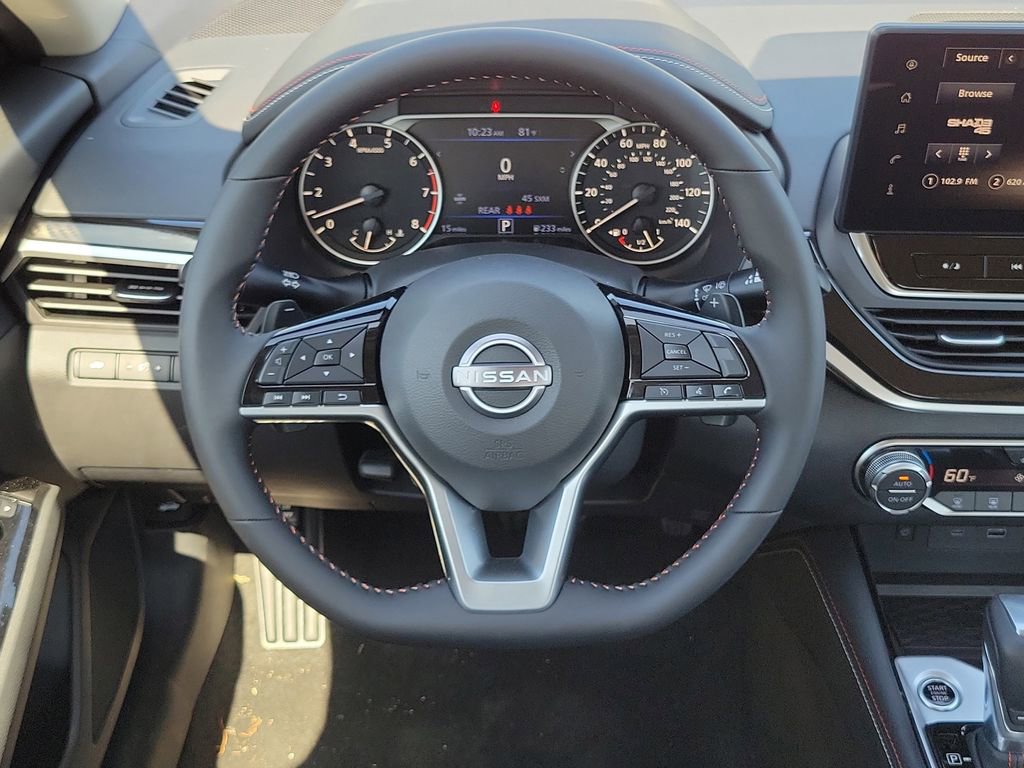Used 2025 Nissan Altima 2.5 SR w/ SR Premium Package FWD image 18