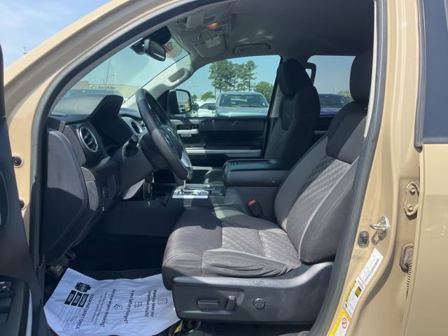Used 2019 Toyota Tundra SR5 w/ SR5 Upgrade Package image 9