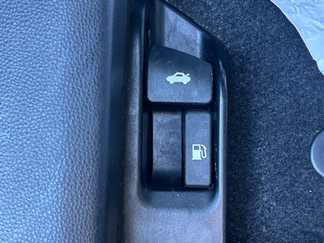 Used 2021 Toyota Corolla SE w/ Carpet Mat Package (TMS) FWD image 48