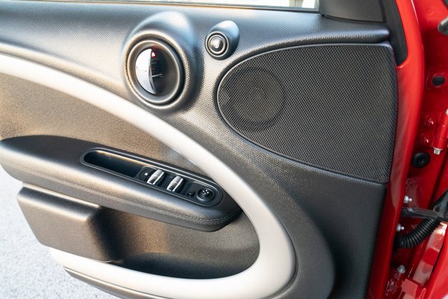 Used 2015 MINI Cooper Countryman image 27