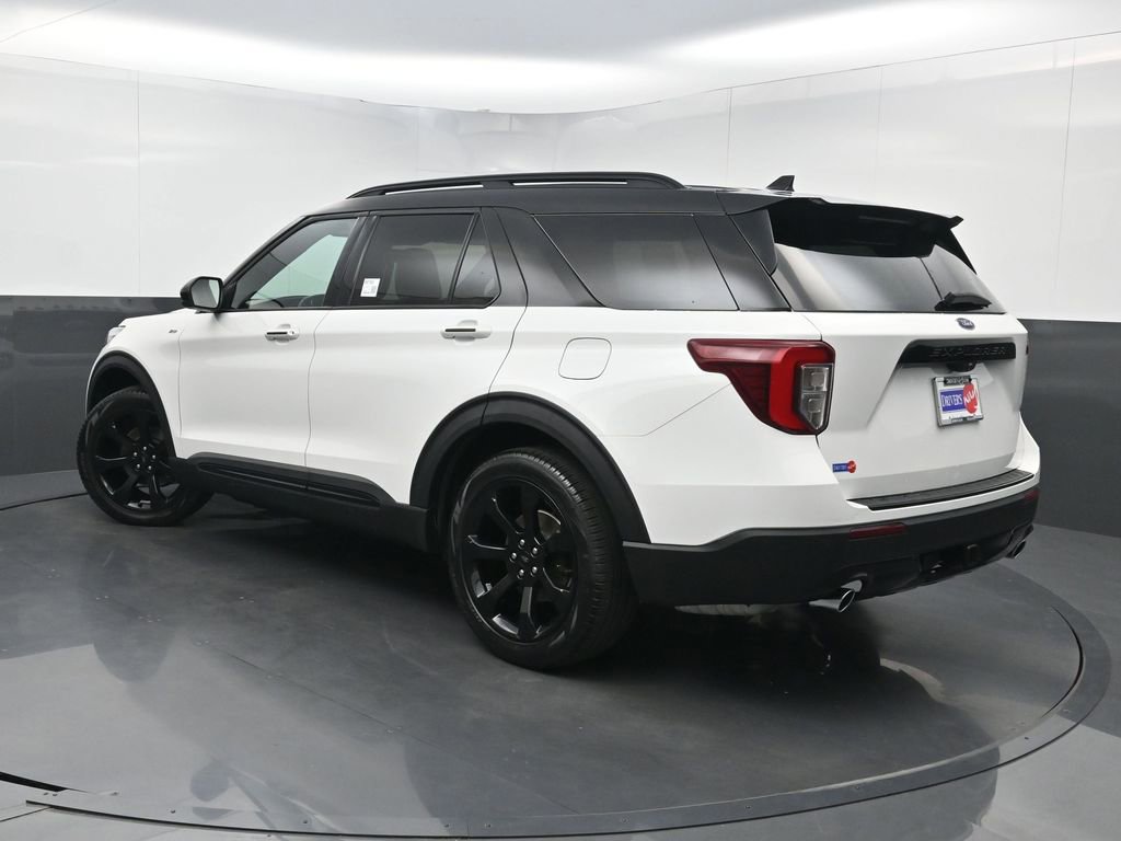 Used 2023 Ford Explorer ST-Line w/ Class IV Trailer Tow Package RWD image 25