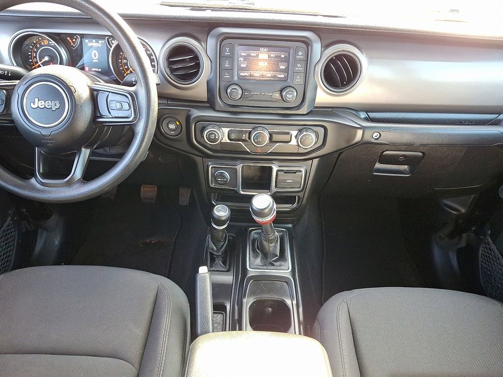 Certified 2021 Jeep Gladiator Sport AWD/4WD image 16