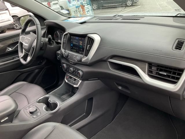 Used 2024 GMC Terrain SLT AWD/4WD image 22