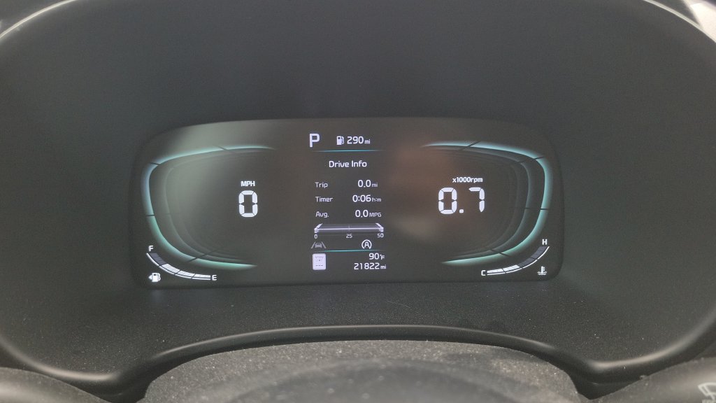 Used 2024 Kia Soul LX w/ Option Group 015 FWD image 22