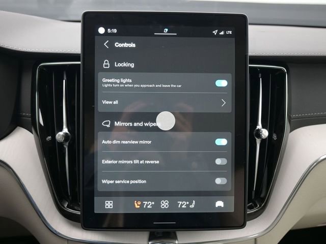 New 2026 Volvo XC60 B5 Ultra w/ Protection Package Premier image 18