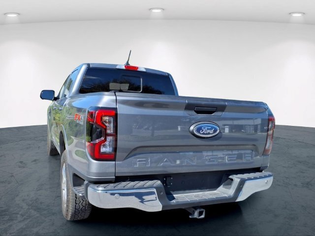 Used 2025 Ford Ranger Lariat w/ FX4 Off-Road Package AWD/4WD image 16
