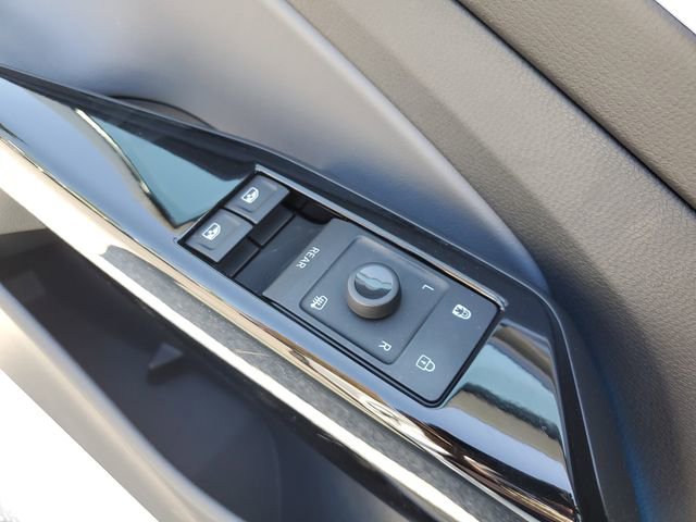 Used 2023 Volkswagen ID.4 Pro S image 29