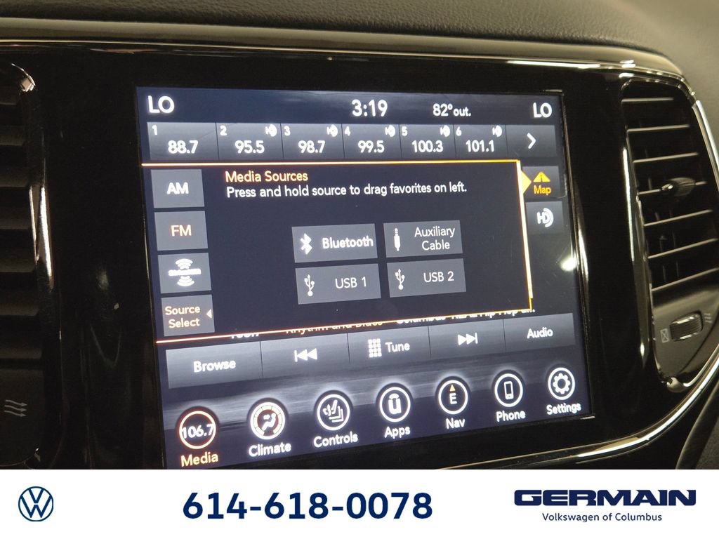 Used 2020 Jeep Grand Cherokee Laredo w/ Quick Order Package 2BN North AWD/4WD image 26