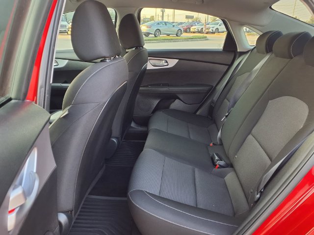 Used 2024 Kia Forte LXS FWD image 7