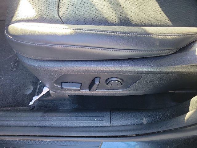 Used 2022 Kia Sorento S w/ Panoramic Sunroof Package AWD/4WD image 18