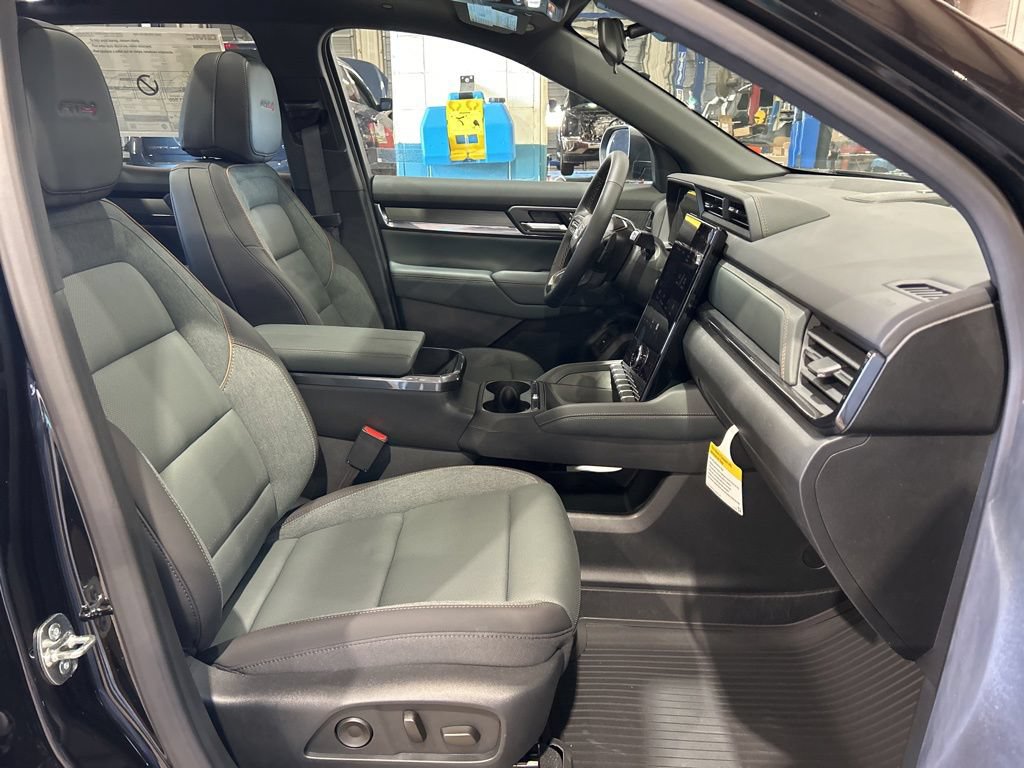 New 2026 GMC Terrain AT4 w/ Convenience Package III AWD/4WD image 41