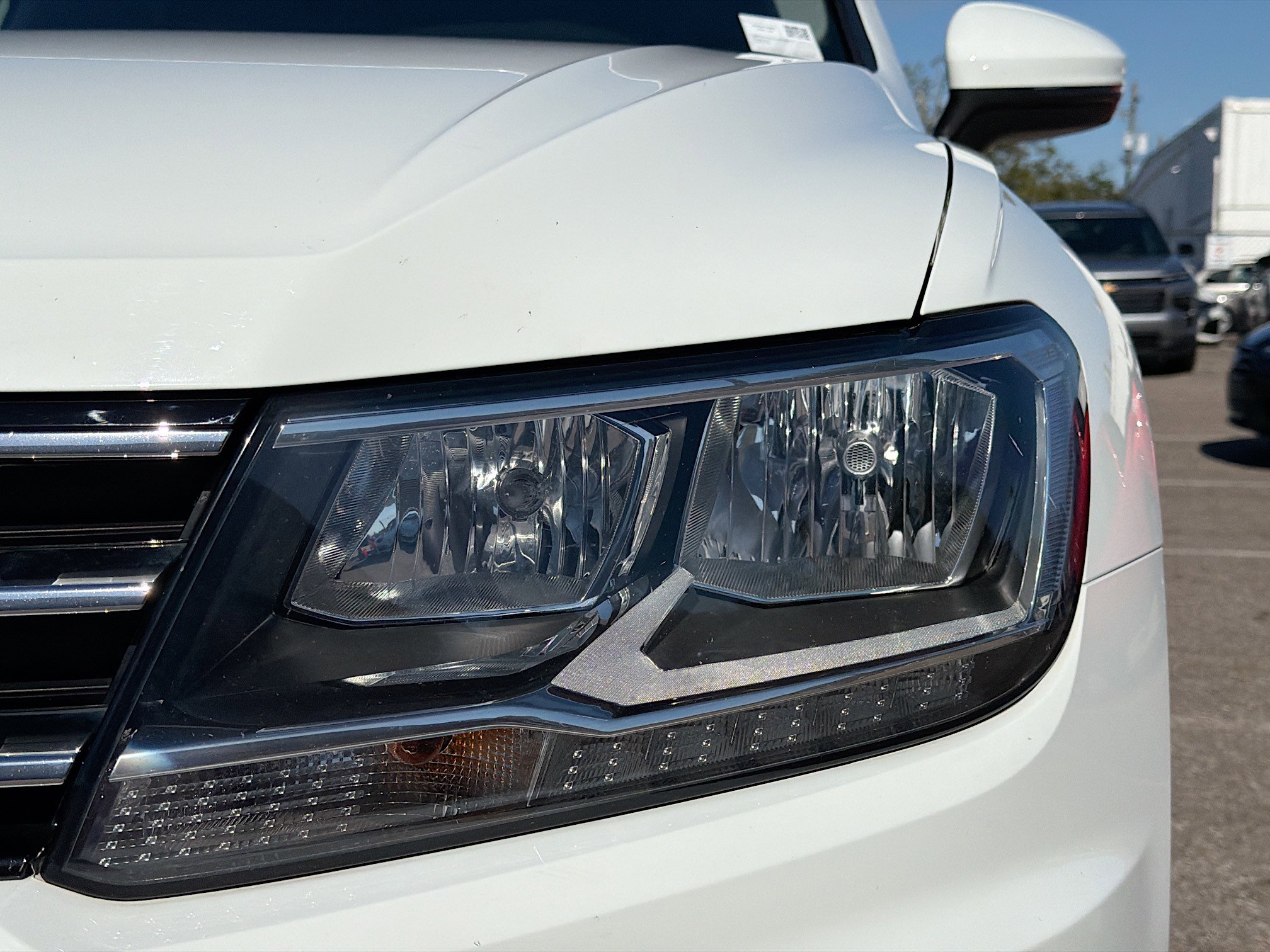 Used 2020 Volkswagen Tiguan SE image 9