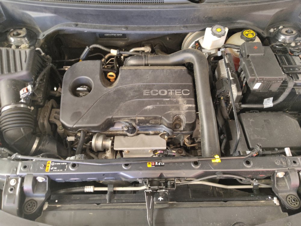 Used 2018 Chevrolet Equinox LS FWD image 30