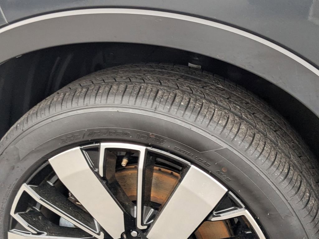 Used 2025 Mitsubishi Outlander SE FWD image 29