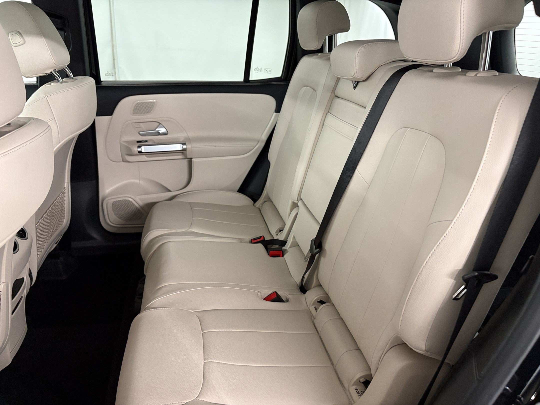 Certified 2026 Mercedes-Benz GLB 250 image 24