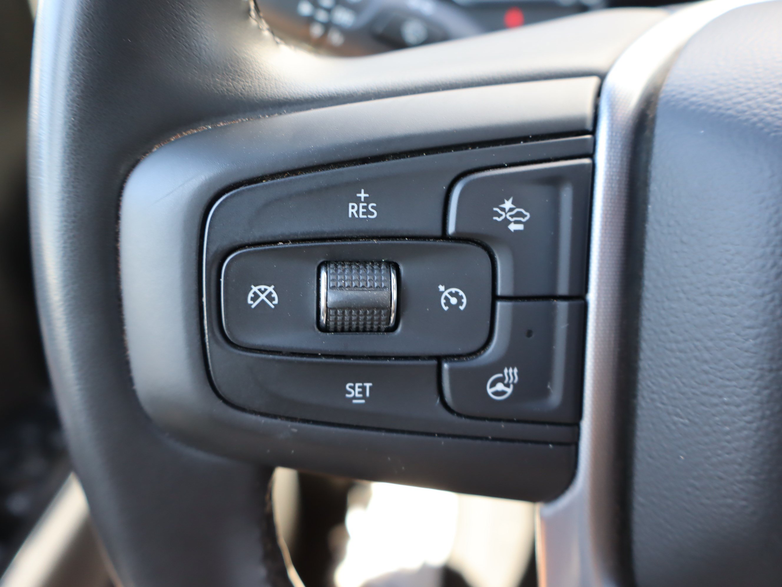 Used 2025 GMC Sierra 1500 SLT AWD/4WD image 20