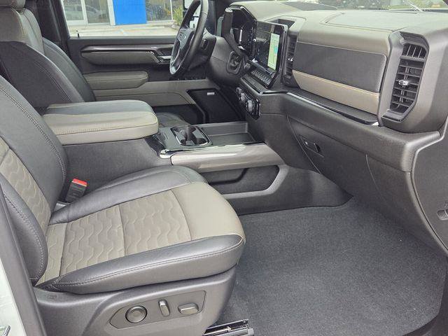 Certified 2025 Chevrolet Silverado 2500 ZR2 w/ Technology Package image 59