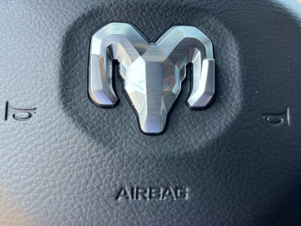 Used 2019 RAM 1500 Laramie w/ Sport Appearance Package AWD/4WD image 37