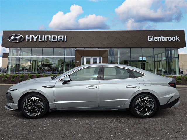 Certified 2024 Hyundai Sonata SEL w/ Convenience Package