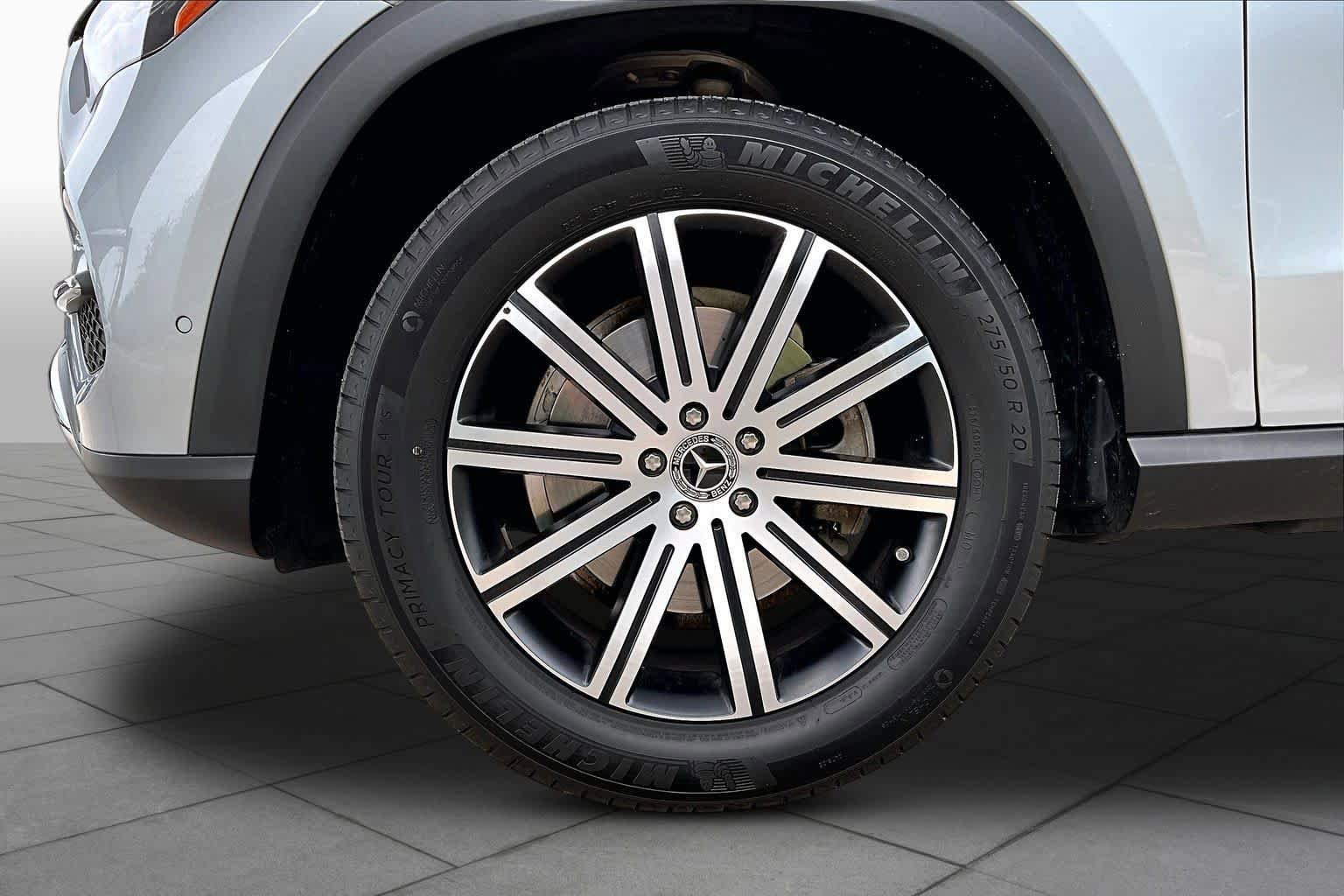 Certified 2025 Mercedes-Benz GLE 350 4MATIC image 11