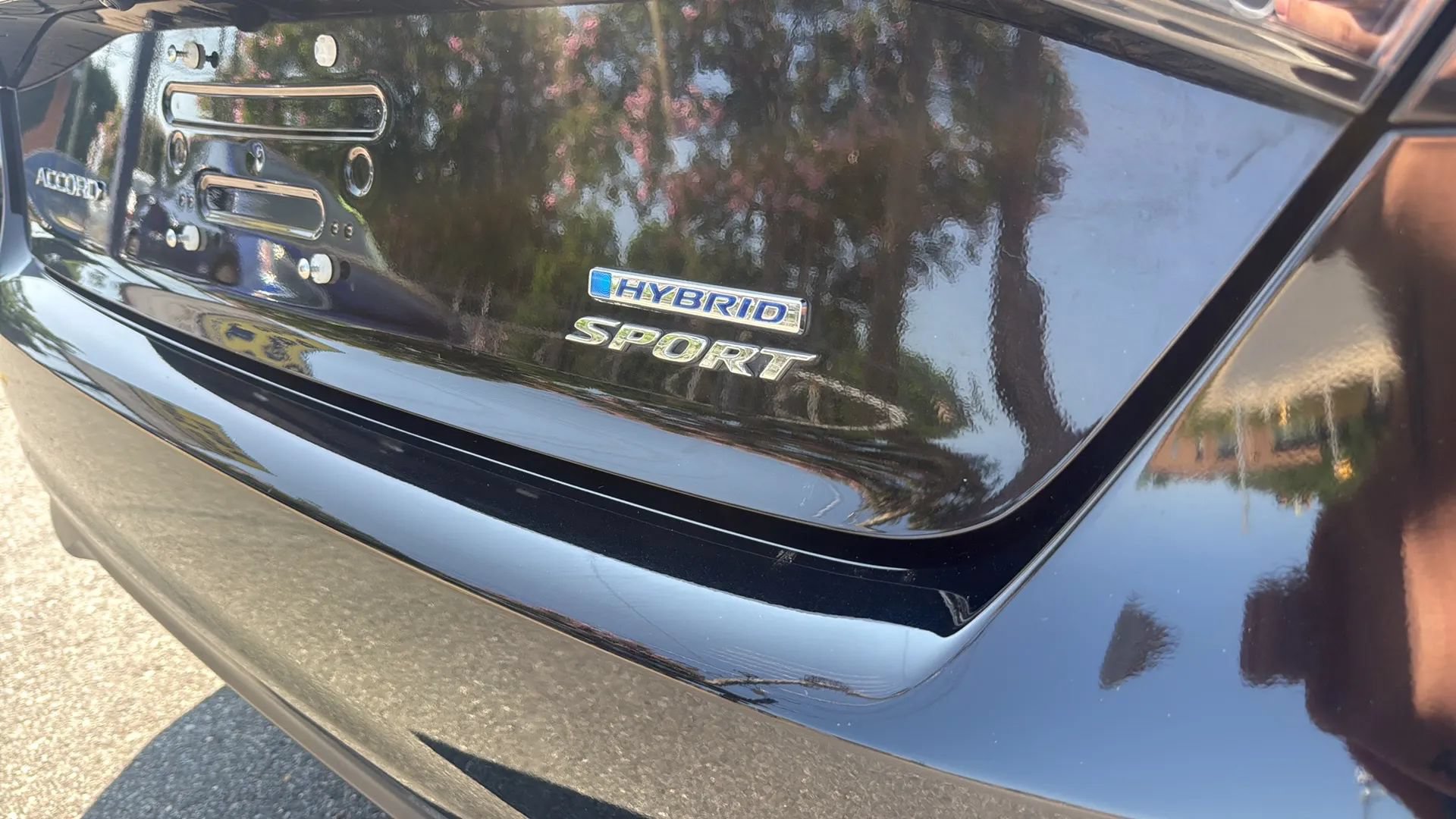 Used 2023 Honda Accord Sport image 6