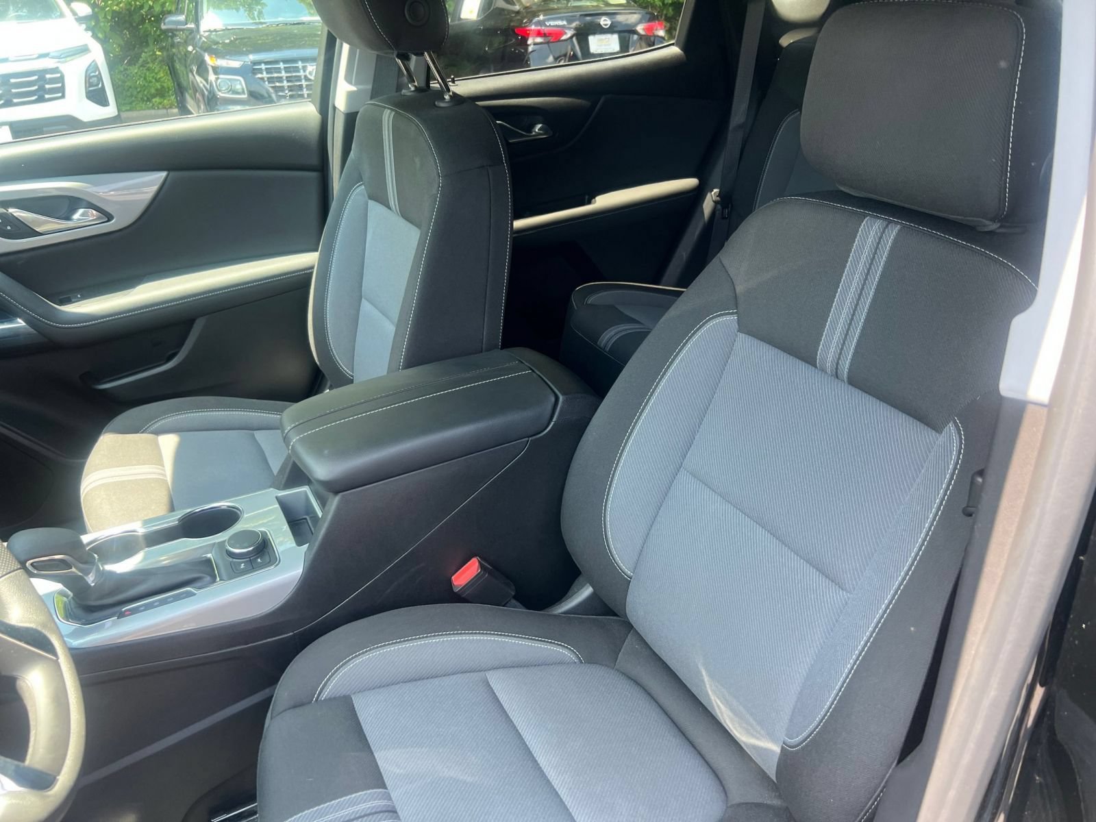 Used 2026 Chevrolet Blazer LT FWD image 32