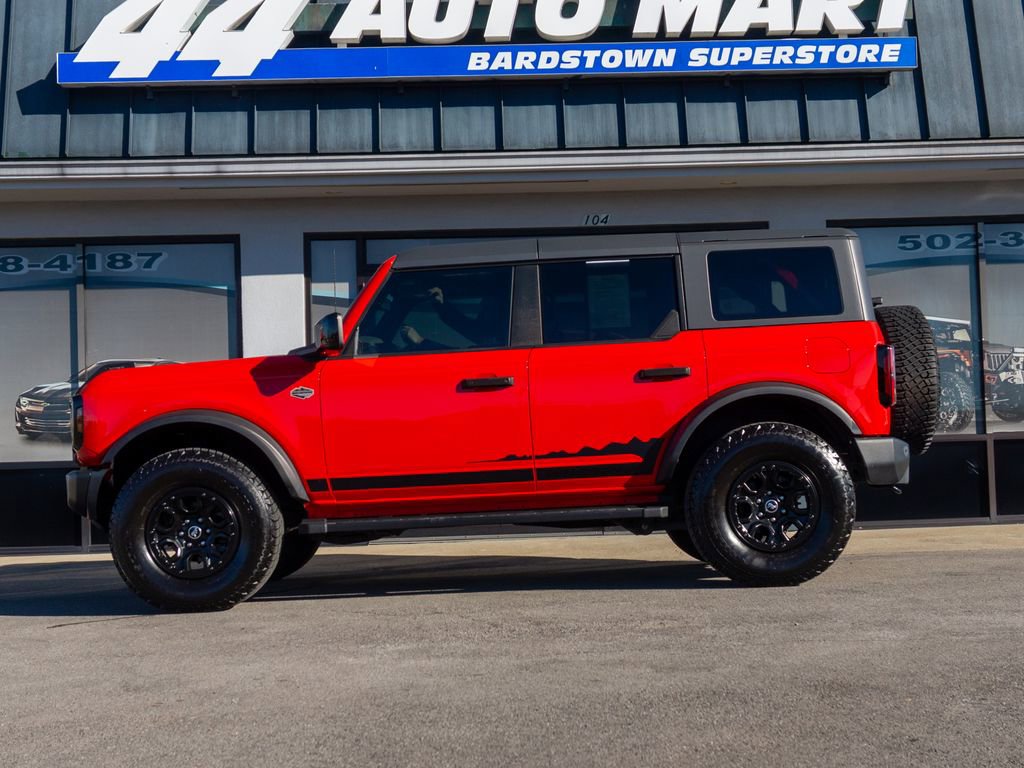 Used 2023 Ford Bronco Wildtrak image 10