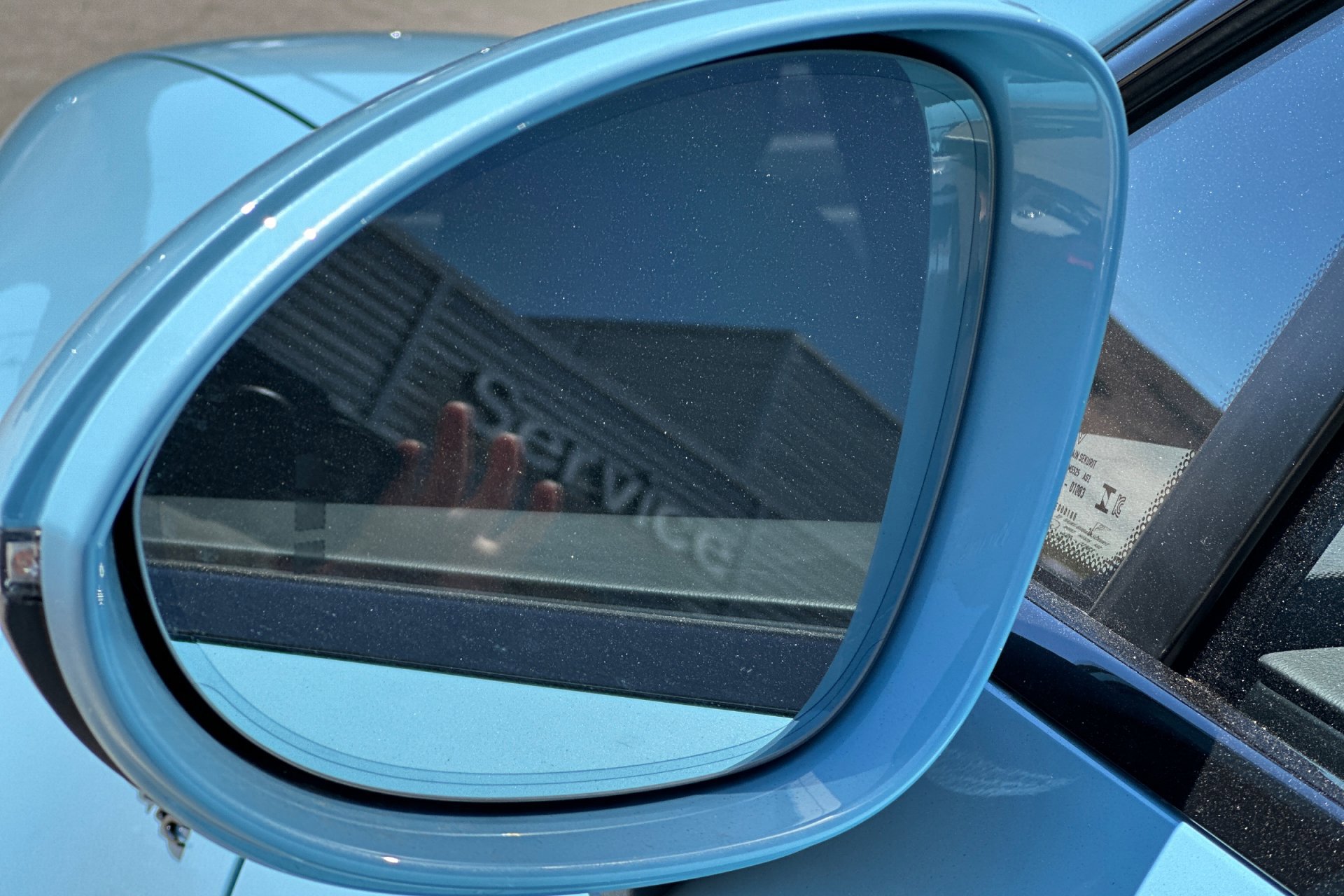 New 2025 Porsche Macan Electric image 42