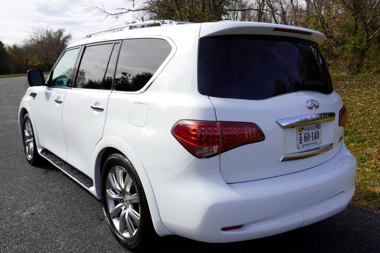 Used 2011 INFINITI QX56 2WD w/ Deluxe Touring Pkg image 5