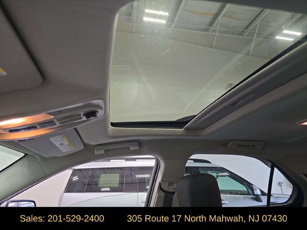 Used 2016 Chevrolet Equinox LT w/ Convenience Package AWD/4WD image 22